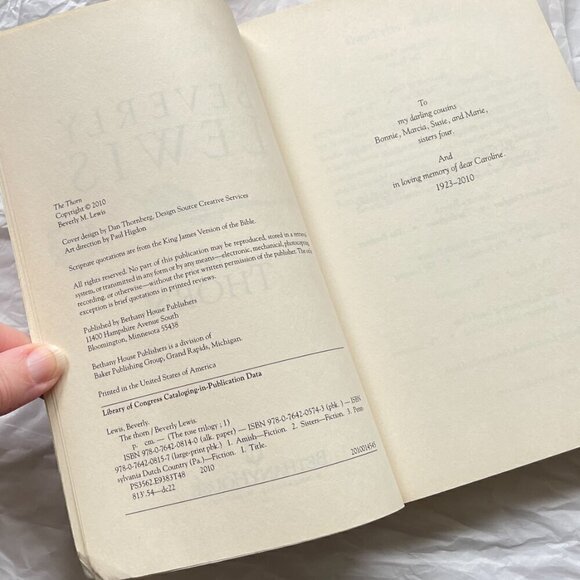 Beverly Lewis The Rose Trilogy Books 1&2 The Thorn & The Judgement - Picture 10 of 11